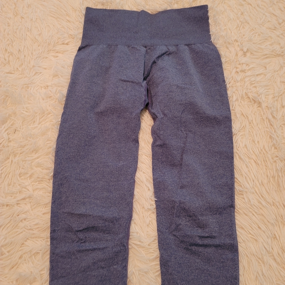 Nvgtn leggings with glute contour